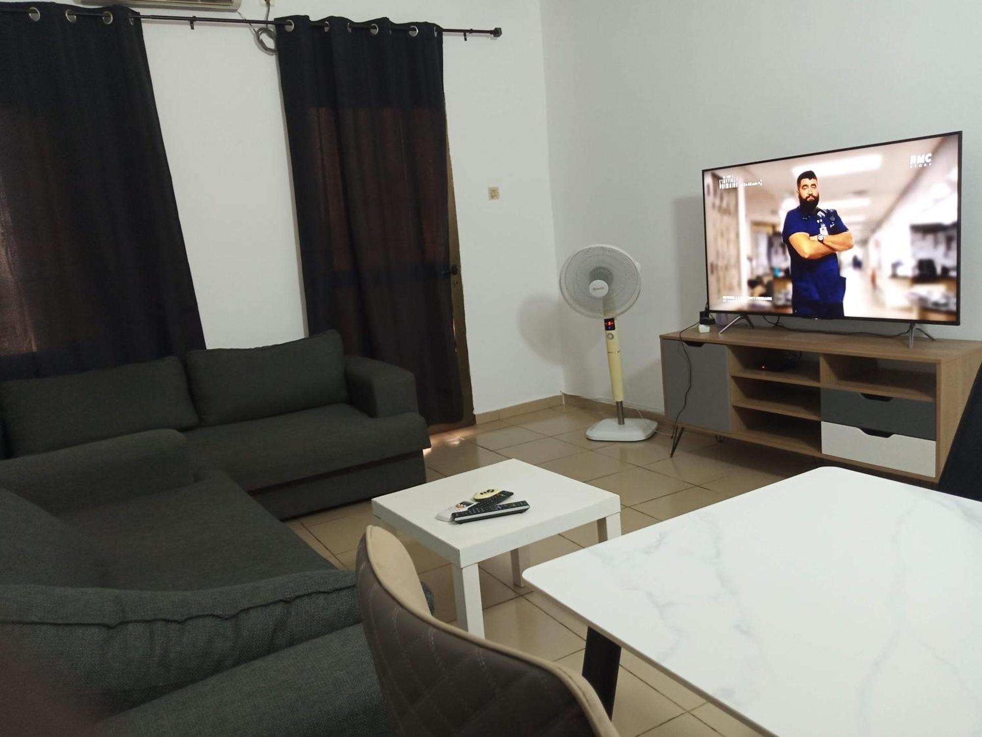 Hebertogo Casablanca Apartment Lome Exterior photo